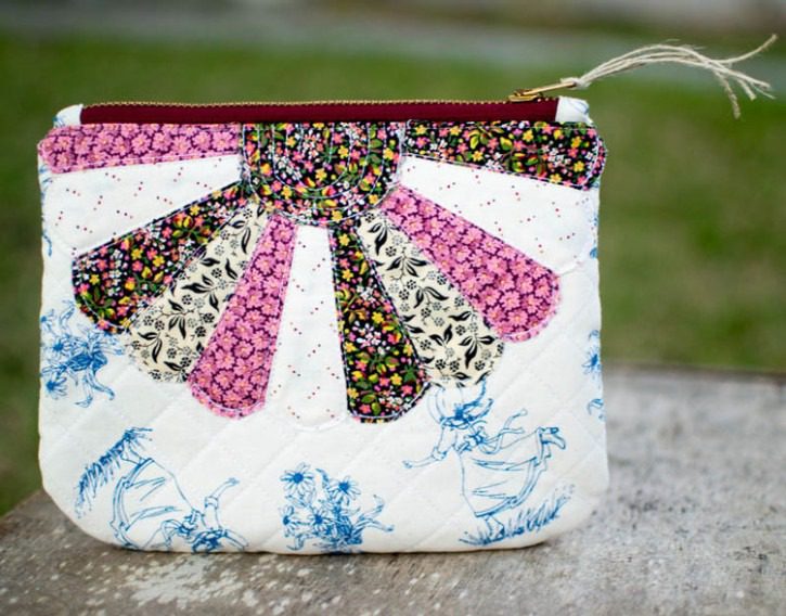 Little House on the Prairie Dresden Block zipper pouch purse - totally cute! I need this.