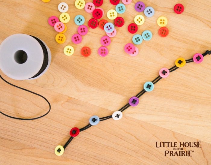 craft tutorial) button bracelets - See Vanessa Craft