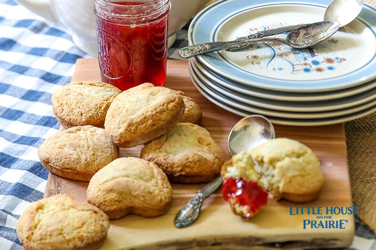 Heart-Shaped Cakes Inspired by Little House on the Prairie