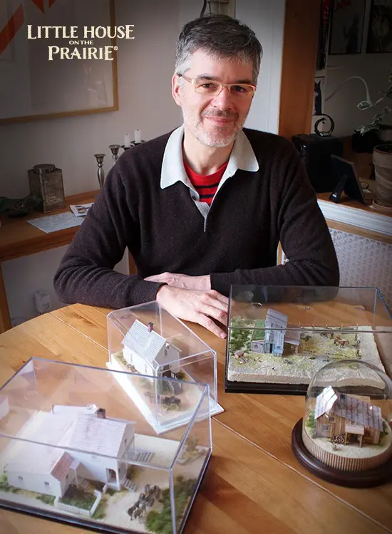 Eric présente les quatre maquettes réalisées au Printemps 2014 pour le Musée de Walnut Grove.